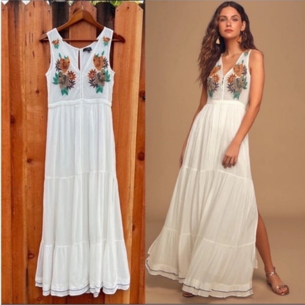 White Bohemian Floral Embroidered Gauzy Maxi Dress 🌿🌿